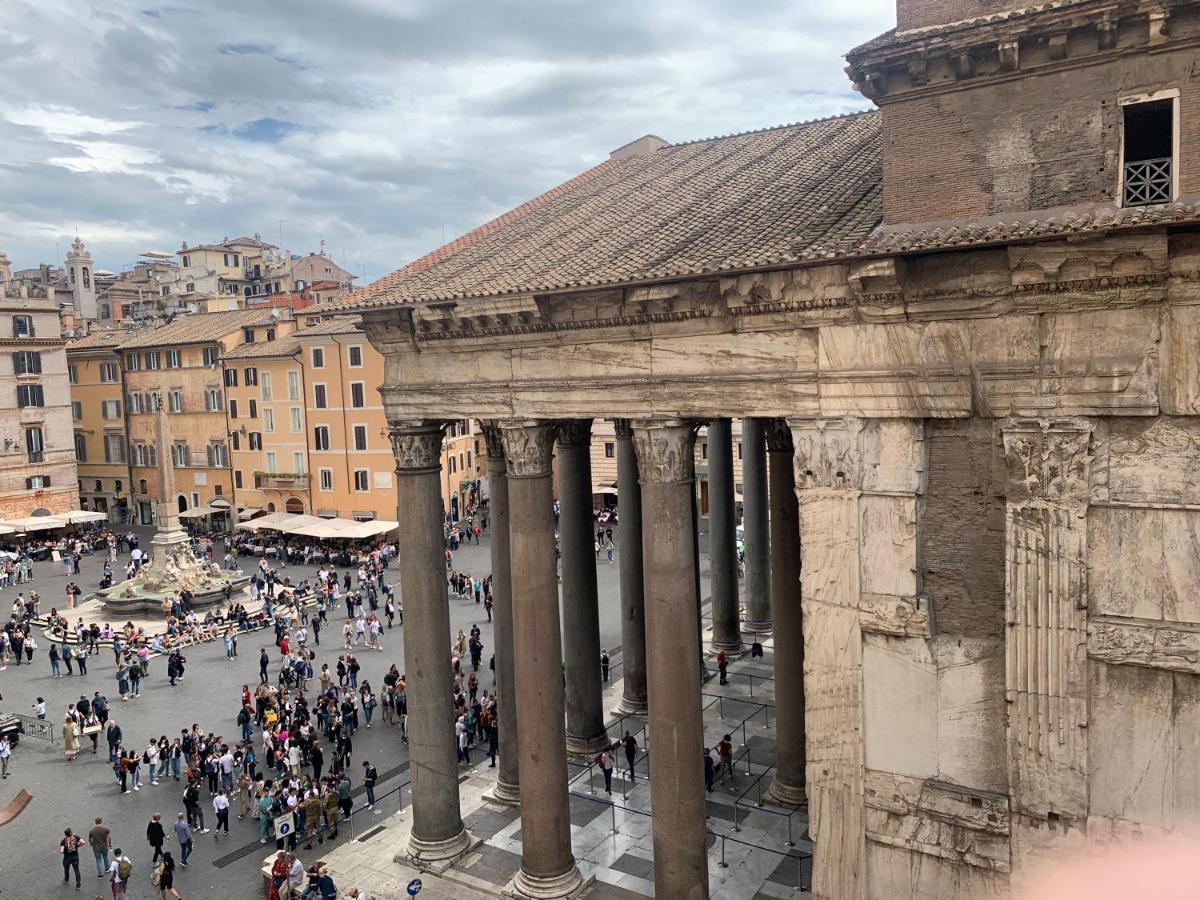 Apartment Rotonda 23 - Pantheon View Rome