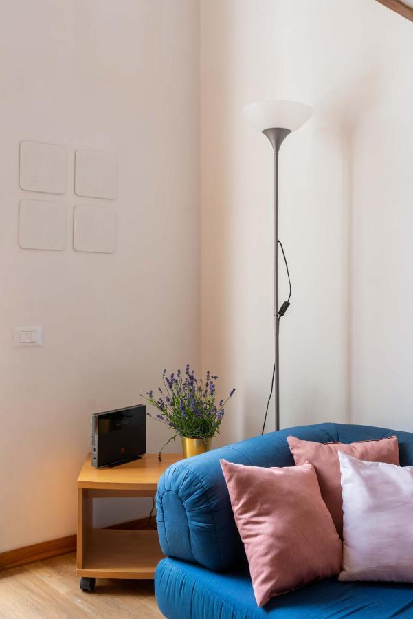 Rotonda 23 - Pantheon View Apartment